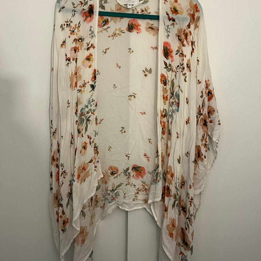 New Directions Floral Print Kimono